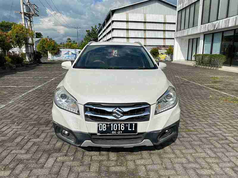 Suzuki S-Cross 2016